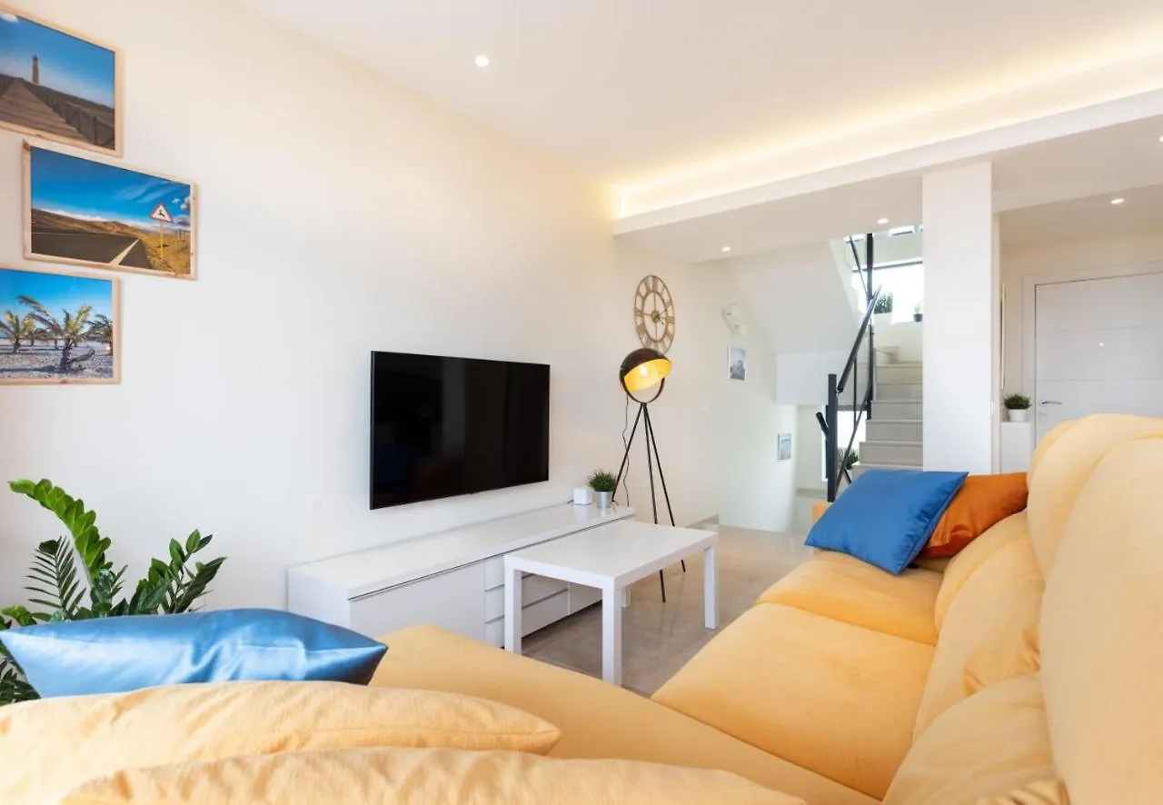 Sunny Castillo Apartment Costa De Antigua Holiday home